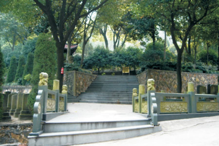 杭州市临平区临平公墓园区环境图