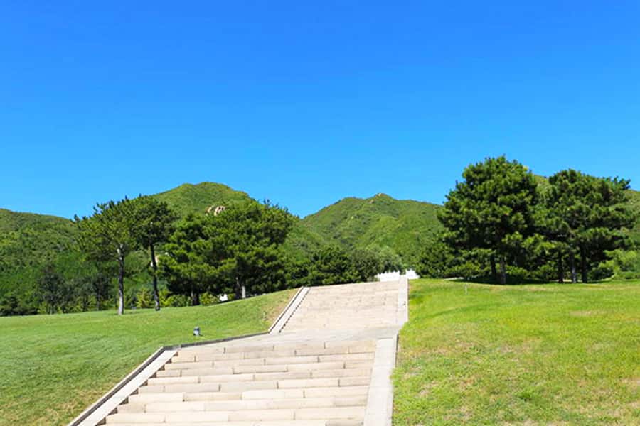 杭州市萧山区东郊陵园园区环境图