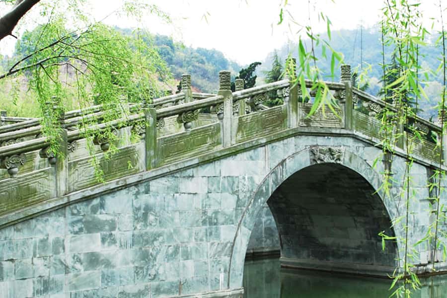 杭州市萧山区慈福园公墓园区石桥图