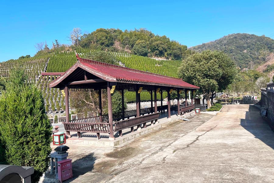 杭州市余杭区瓶窑公墓园区休息处